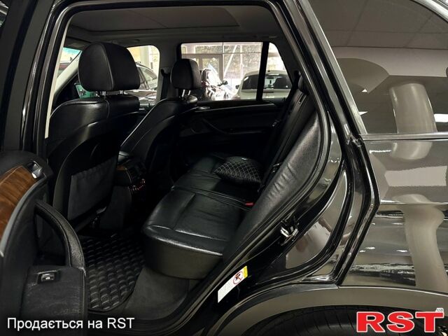 Черный БМВ Х5, объемом двигателя 3 л и пробегом 129 тыс. км за 12500 $, фото 6 на Automoto.ua