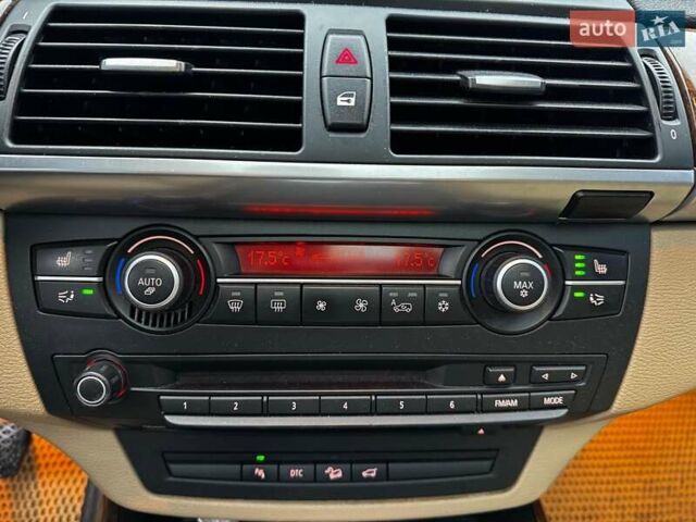 Чорний БМВ Х5, об'ємом двигуна 4.8 л та пробігом 250 тис. км за 10290 $, фото 22 на Automoto.ua