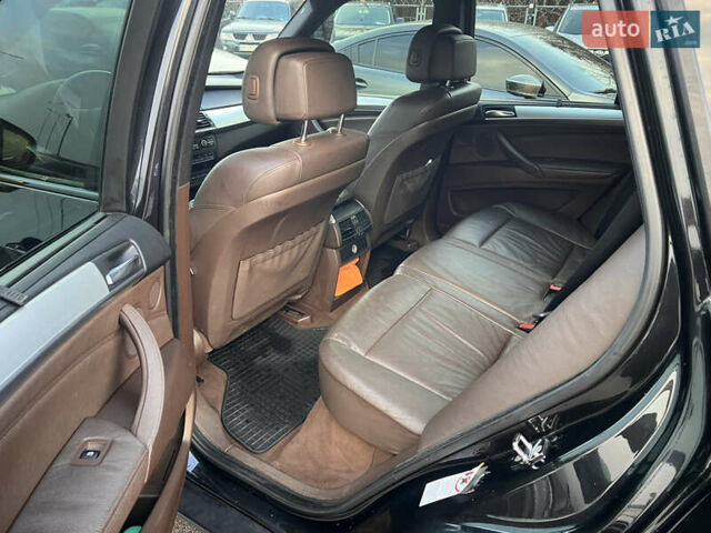 Черный БМВ Х5, объемом двигателя 3 л и пробегом 250 тыс. км за 13800 $, фото 6 на Automoto.ua