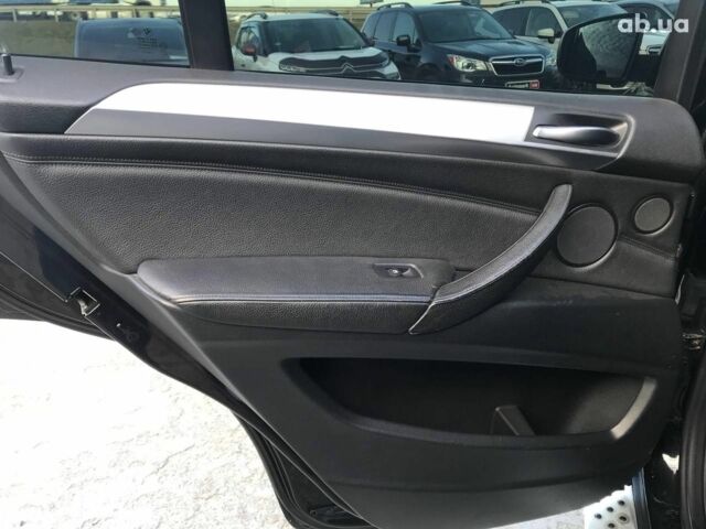 Черный БМВ Х5, объемом двигателя 3 л и пробегом 256 тыс. км за 20440 $, фото 16 на Automoto.ua