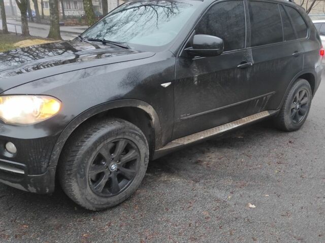 Черный БМВ Х5, объемом двигателя 3 л и пробегом 200 тыс. км за 11500 $, фото 2 на Automoto.ua