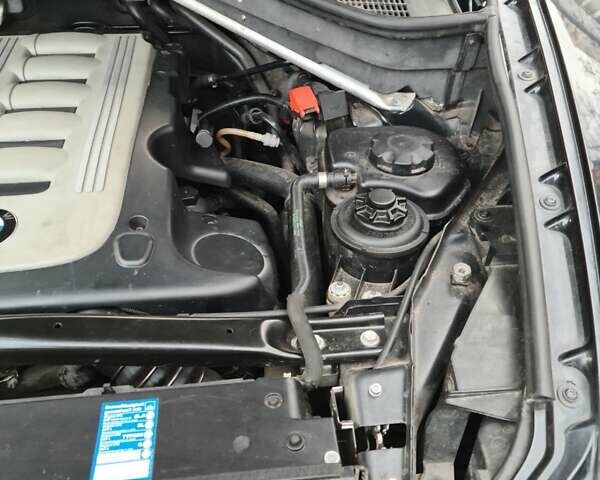 Черный БМВ Х5, объемом двигателя 3 л и пробегом 280 тыс. км за 15500 $, фото 19 на Automoto.ua