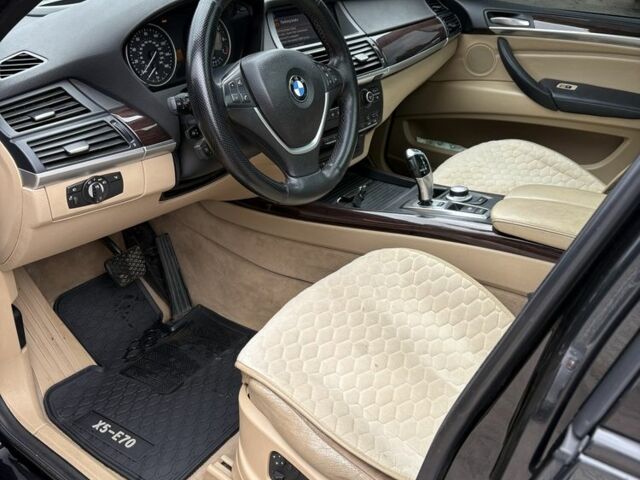 Черный БМВ Х5, объемом двигателя 4.8 л и пробегом 350 тыс. км за 10000 $, фото 6 на Automoto.ua