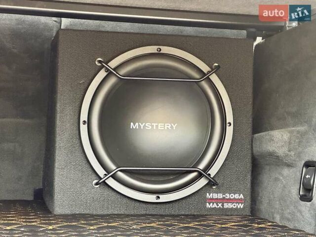 Чорний БМВ Х5, об'ємом двигуна 4.8 л та пробігом 307 тис. км за 12999 $, фото 60 на Automoto.ua