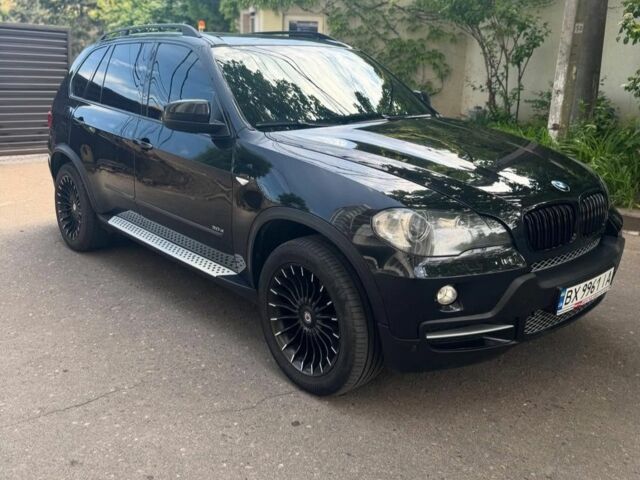 Чорний БМВ Х5, об'ємом двигуна 2.9 л та пробігом 300 тис. км за 16983 $, фото 2 на Automoto.ua