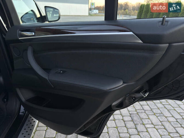 Чорний БМВ Х5, об'ємом двигуна 3 л та пробігом 110 тис. км за 12900 $, фото 79 на Automoto.ua