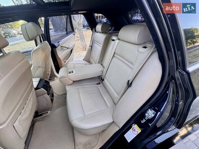 Черный БМВ Х5, объемом двигателя 4.8 л и пробегом 243 тыс. км за 11999 $, фото 65 на Automoto.ua