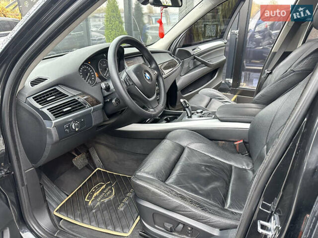 Чорний БМВ Х5, об'ємом двигуна 2.99 л та пробігом 490 тис. км за 15500 $, фото 13 на Automoto.ua