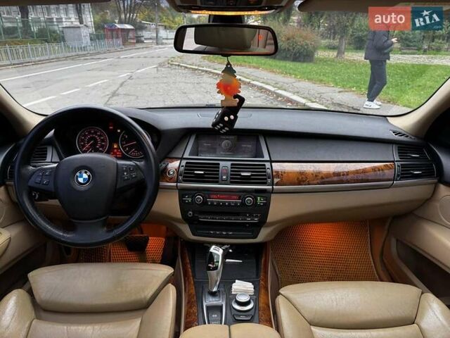 Чорний БМВ Х5, об'ємом двигуна 4.8 л та пробігом 250 тис. км за 10290 $, фото 30 на Automoto.ua