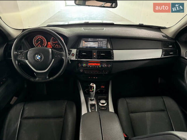 Чорний БМВ Х5, об'ємом двигуна 3 л та пробігом 244 тис. км за 16850 $, фото 23 на Automoto.ua