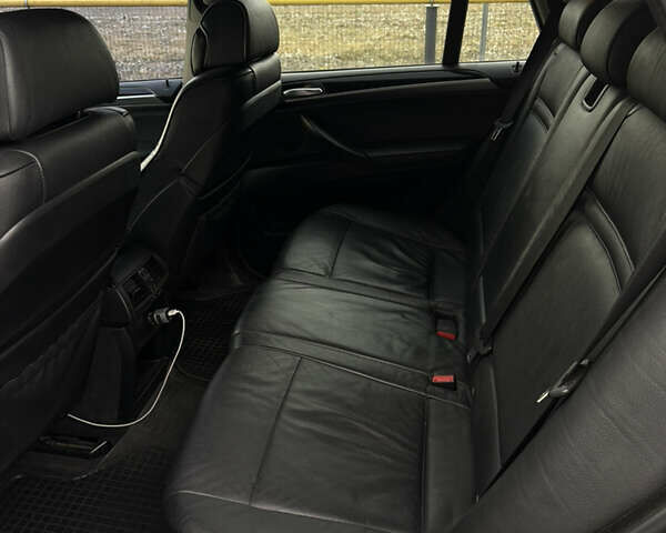 Черный БМВ Х5, объемом двигателя 3 л и пробегом 320 тыс. км за 14699 $, фото 13 на Automoto.ua