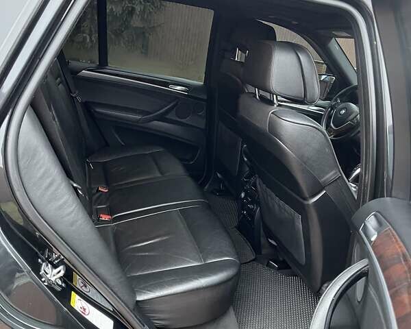 БМВ Х5 2008 в Днепре (Днепропетровске) на Automoto.ua Черный БМВ Х5, объемом двигателя 3 л и пробегом 384 тыс. км за 12500 $, фото 6 на Automoto.ua