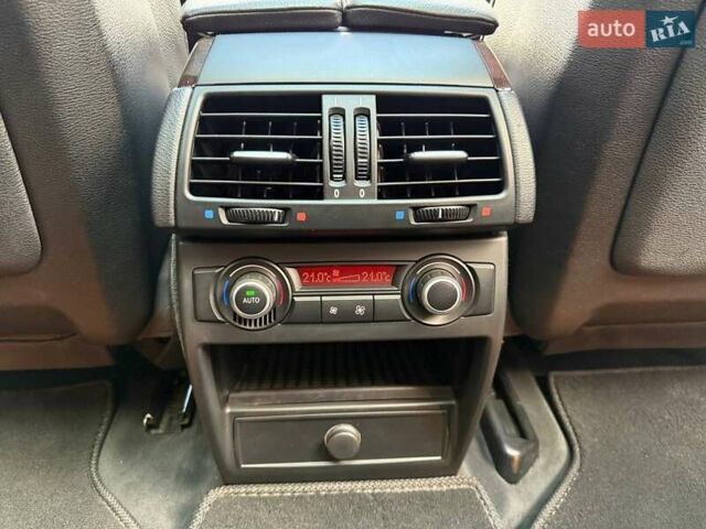 Черный БМВ Х5, объемом двигателя 3 л и пробегом 160 тыс. км за 14990 $, фото 24 на Automoto.ua