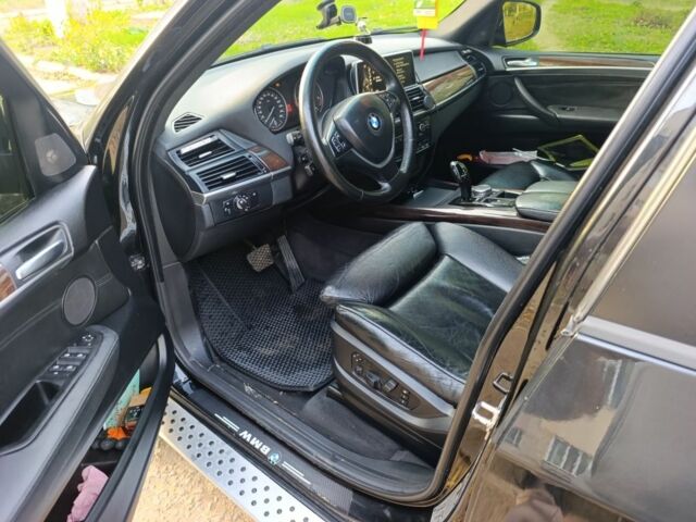 Чорний БМВ Х5, об'ємом двигуна 3 л та пробігом 350 тис. км за 13700 $, фото 9 на Automoto.ua