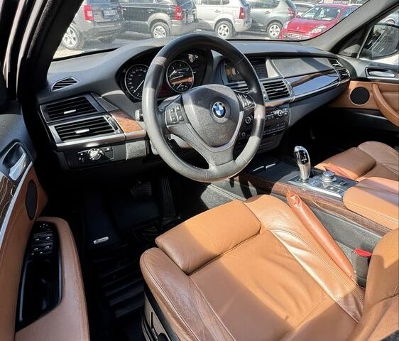 Чорний БМВ Х5, об'ємом двигуна 3 л та пробігом 272 тис. км за 14500 $, фото 9 на Automoto.ua
