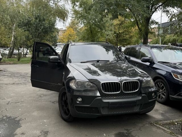 Чорний БМВ Х5, об'ємом двигуна 3 л та пробігом 271 тис. км за 7700 $, фото 1 на Automoto.ua
