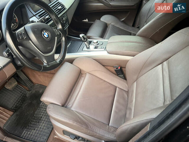 Черный БМВ Х5, объемом двигателя 3 л и пробегом 250 тыс. км за 13800 $, фото 8 на Automoto.ua