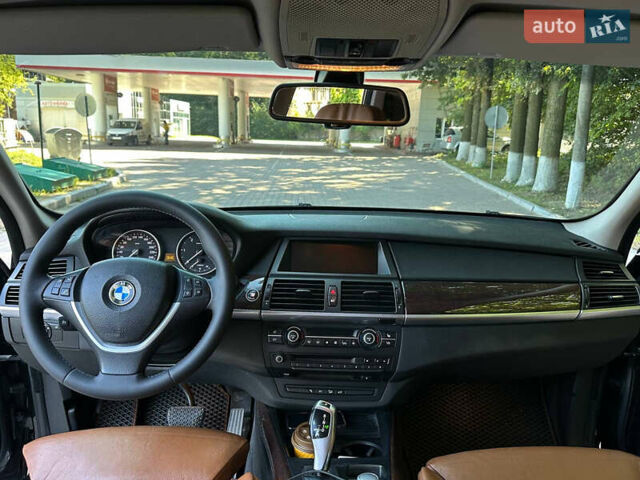 Черный БМВ Х5, объемом двигателя 3 л и пробегом 192 тыс. км за 17400 $, фото 14 на Automoto.ua