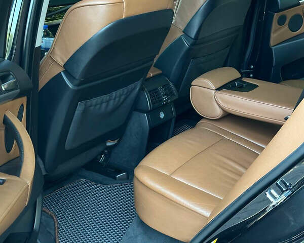 Черный БМВ Х5, объемом двигателя 3 л и пробегом 192 тыс. км за 17400 $, фото 19 на Automoto.ua