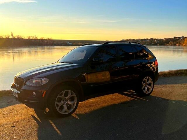 Чорний БМВ Х5, об'ємом двигуна 3 л та пробігом 280 тис. км за 13000 $, фото 1 на Automoto.ua