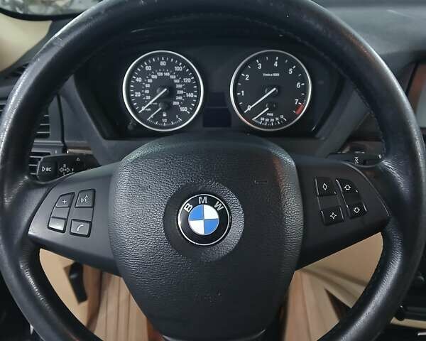 Черный БМВ Х5, объемом двигателя 3 л и пробегом 280 тыс. км за 13000 $, фото 19 на Automoto.ua