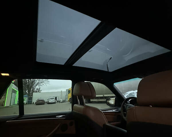 Чорний БМВ Х5, об'ємом двигуна 4.8 л та пробігом 293 тис. км за 12500 $, фото 12 на Automoto.ua