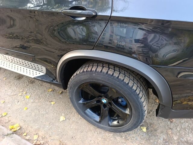 Чорний БМВ Х5, об'ємом двигуна 3 л та пробігом 350 тис. км за 13700 $, фото 6 на Automoto.ua
