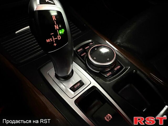 Черный БМВ Х5, объемом двигателя 4.8 л и пробегом 210 тыс. км за 11000 $, фото 11 на Automoto.ua