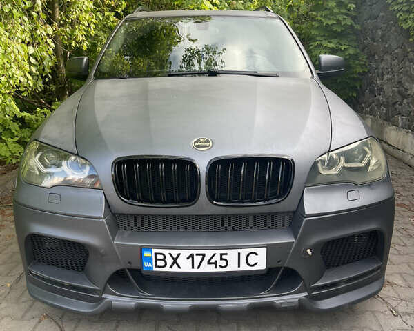 Черный БМВ Х5, объемом двигателя 3 л и пробегом 280 тыс. км за 11999 $, фото 5 на Automoto.ua