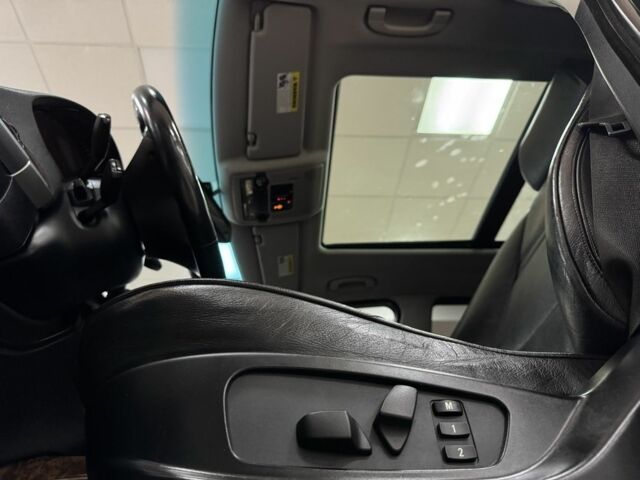 Чорний БМВ Х5, об'ємом двигуна 3 л та пробігом 129 тис. км за 12500 $, фото 12 на Automoto.ua