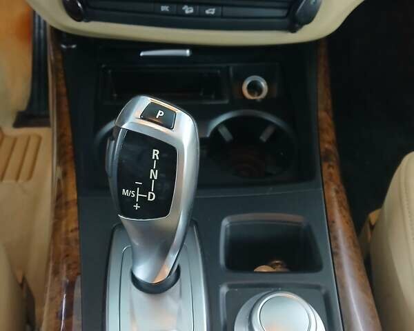 Черный БМВ Х5, объемом двигателя 3 л и пробегом 280 тыс. км за 13000 $, фото 22 на Automoto.ua