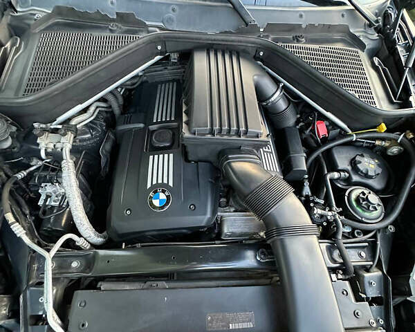 Черный БМВ Х5, объемом двигателя 3 л и пробегом 300 тыс. км за 11700 $, фото 21 на Automoto.ua