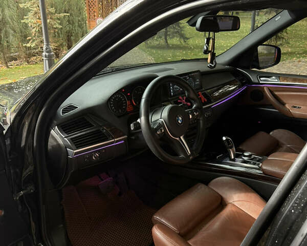 Черный БМВ Х5, объемом двигателя 3 л и пробегом 400 тыс. км за 16499 $, фото 7 на Automoto.ua