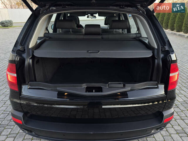 Чорний БМВ Х5, об'ємом двигуна 3 л та пробігом 110 тис. км за 12900 $, фото 71 на Automoto.ua