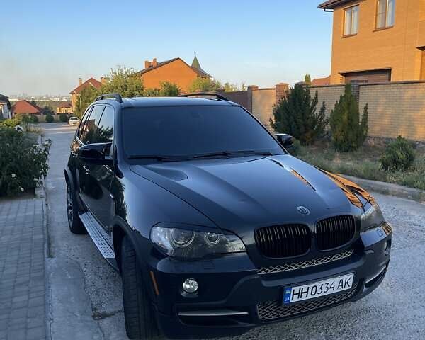 Черный БМВ Х5, объемом двигателя 4.8 л и пробегом 292 тыс. км за 12800 $, фото 1 на Automoto.ua