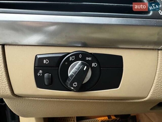 Чорний БМВ Х5, об'ємом двигуна 4.8 л та пробігом 250 тис. км за 10290 $, фото 14 на Automoto.ua