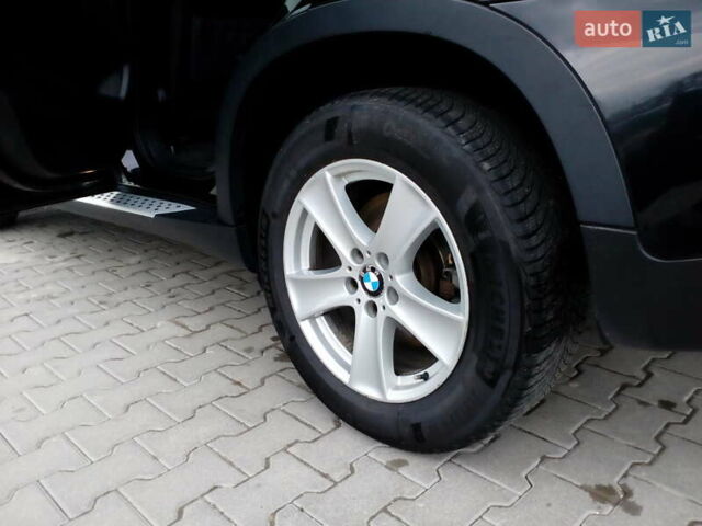 Черный БМВ Х5, объемом двигателя 3 л и пробегом 249 тыс. км за 15100 $, фото 24 на Automoto.ua