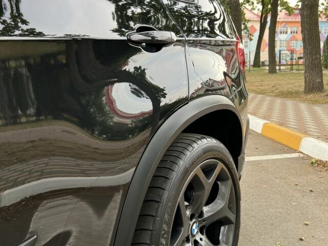 Черный БМВ Х5, объемом двигателя 4.8 л и пробегом 305 тыс. км за 12900 $, фото 11 на Automoto.ua