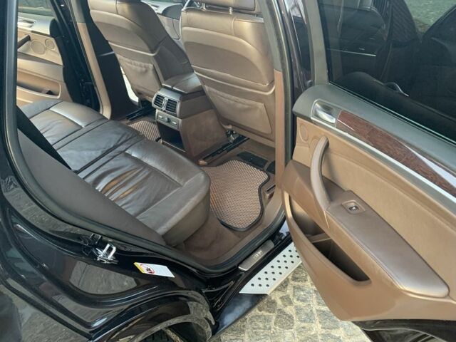 БМВ Х5 2008 в Днепре (Днепропетровске) на Automoto.ua Черный БМВ Х5, объемом двигателя 4.8 л и пробегом 225 тыс. км за 378 $, фото 14 на Automoto.ua