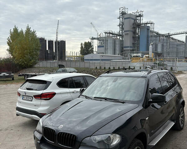 Черный БМВ Х5, объемом двигателя 4.8 л и пробегом 360 тыс. км за 9000 $, фото 1 на Automoto.ua