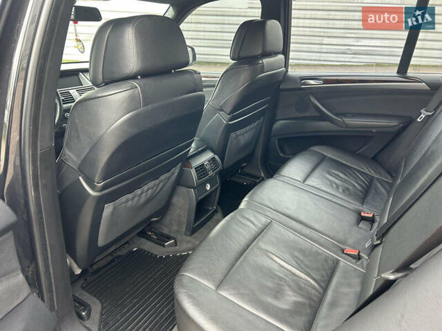 Черный БМВ Х5, объемом двигателя 3 л и пробегом 278 тыс. км за 14800 $, фото 8 на Automoto.ua