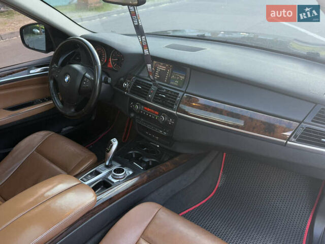 Черный БМВ Х5, объемом двигателя 3 л и пробегом 345 тыс. км за 10700 $, фото 14 на Automoto.ua