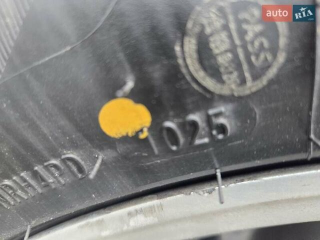 Черный БМВ Х5, объемом двигателя 3 л и пробегом 335 тыс. км за 14400 $, фото 26 на Automoto.ua