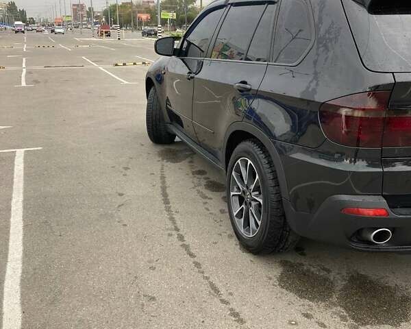 Черный БМВ Х5, объемом двигателя 3 л и пробегом 280 тыс. км за 11800 $, фото 27 на Automoto.ua