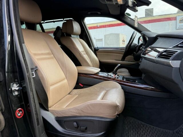 Черный БМВ Х5, объемом двигателя 3 л и пробегом 201 тыс. км за 3413 $, фото 8 на Automoto.ua