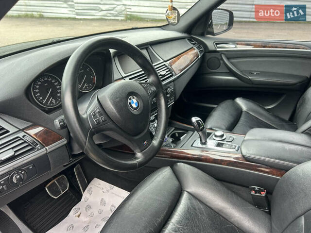 Черный БМВ Х5, объемом двигателя 3 л и пробегом 278 тыс. км за 14800 $, фото 9 на Automoto.ua