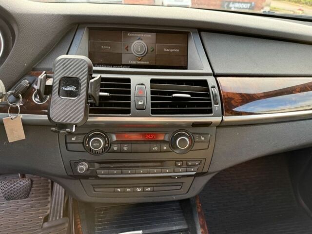 Черный БМВ Х5, объемом двигателя 3 л и пробегом 201 тыс. км за 3413 $, фото 9 на Automoto.ua