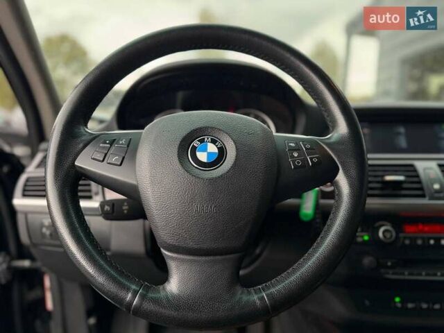 Черный БМВ Х5, объемом двигателя 2.99 л и пробегом 326 тыс. км за 14500 $, фото 33 на Automoto.ua