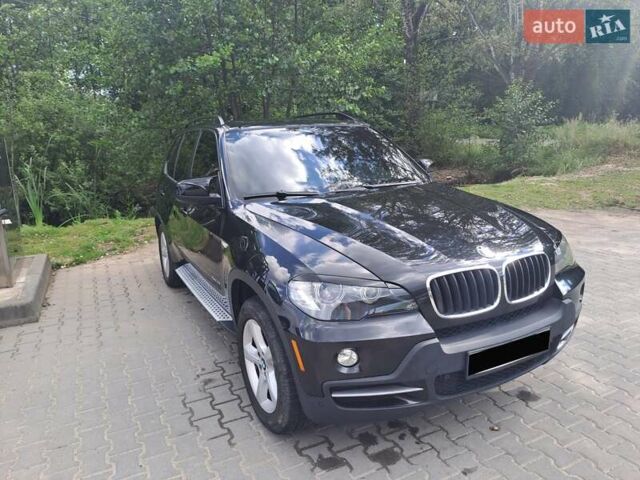 Черный БМВ Х5, объемом двигателя 3 л и пробегом 327 тыс. км за 12500 $, фото 1 на Automoto.ua