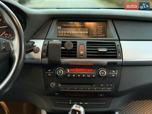 Черный БМВ Х5, объемом двигателя 3 л и пробегом 258 тыс. км за 15999 $, фото 65 на Automoto.ua